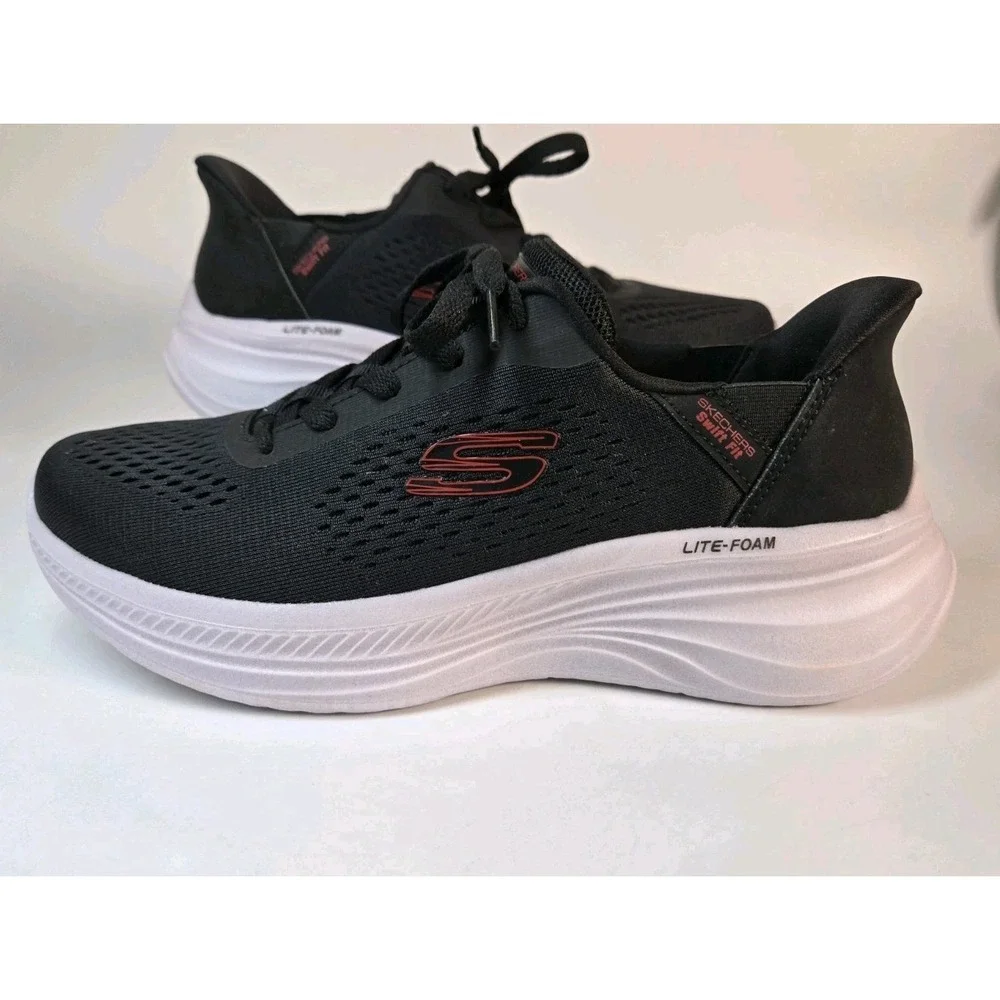 Skechers Hands Free Swift Fit Woman's Sz 9 Lite-Foam Laced Sneakers‎